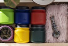 What Is the Best Way To Keep Cannabis Fresh?